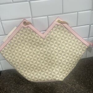 👜 Geometric Pink-Trim Tote Bag